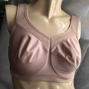 34D Glamorise nude beige sports bra with wire